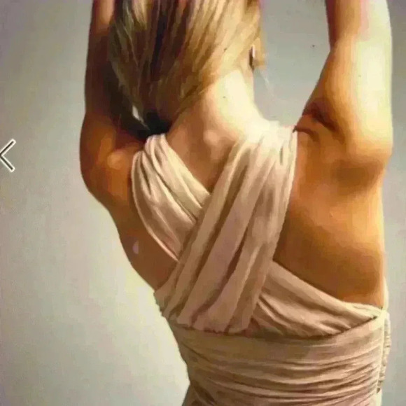 ASOS Design Bridesmaid Ruched Bodice Drape Maxi Dress In The  Color Blush Size 4 - Picture 3 of 10